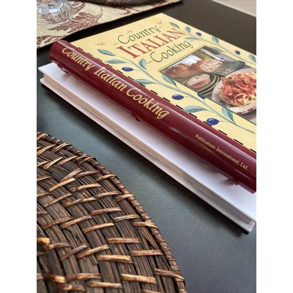 Italian Cookbook Country Italian Cooking 2004 Hardcover Spiral Publications Int